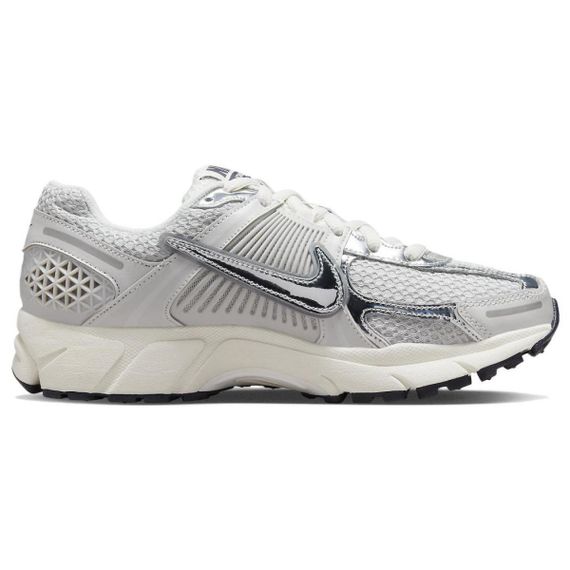 Nike Air Zoom Vomero 5 Беговые кроссовки Низкие Женские