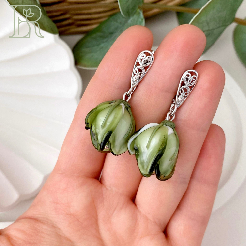 LEFIREL' Серьги серебряные женские "Эльфия" с цветами из муранского стекла / ювелирные украшения из родированного серебра 925