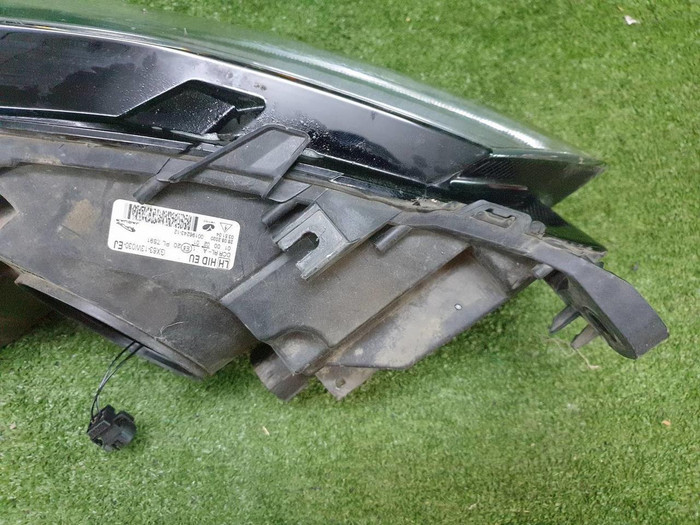 Фара левая Jaguar F-PACE (2016-2020) ксенон (В пленке)