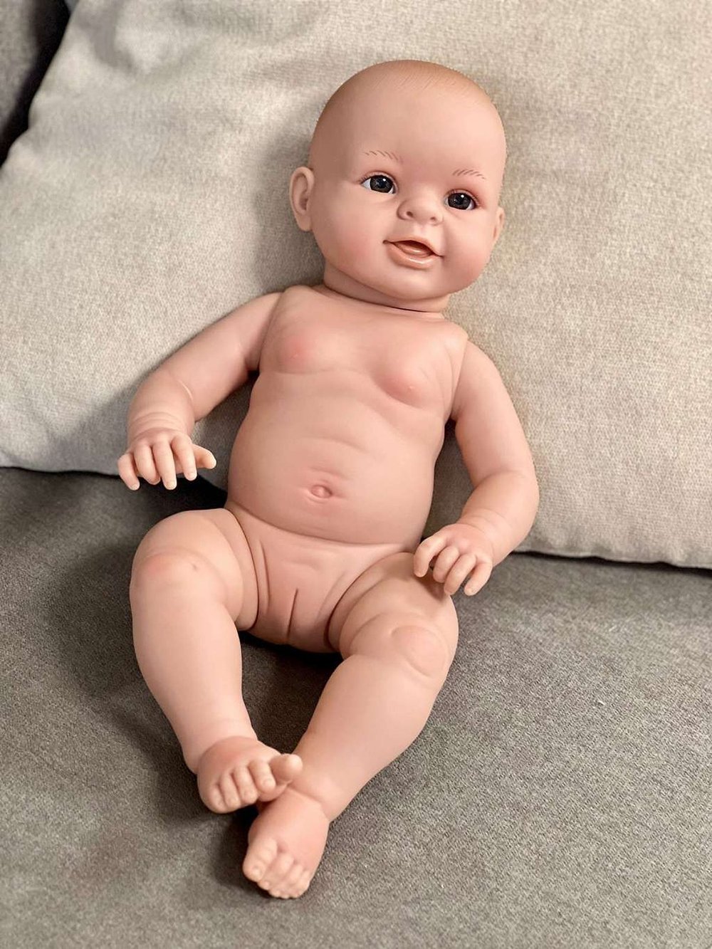 Кукла LAMAGIK виниловая 45см Paula (46512)