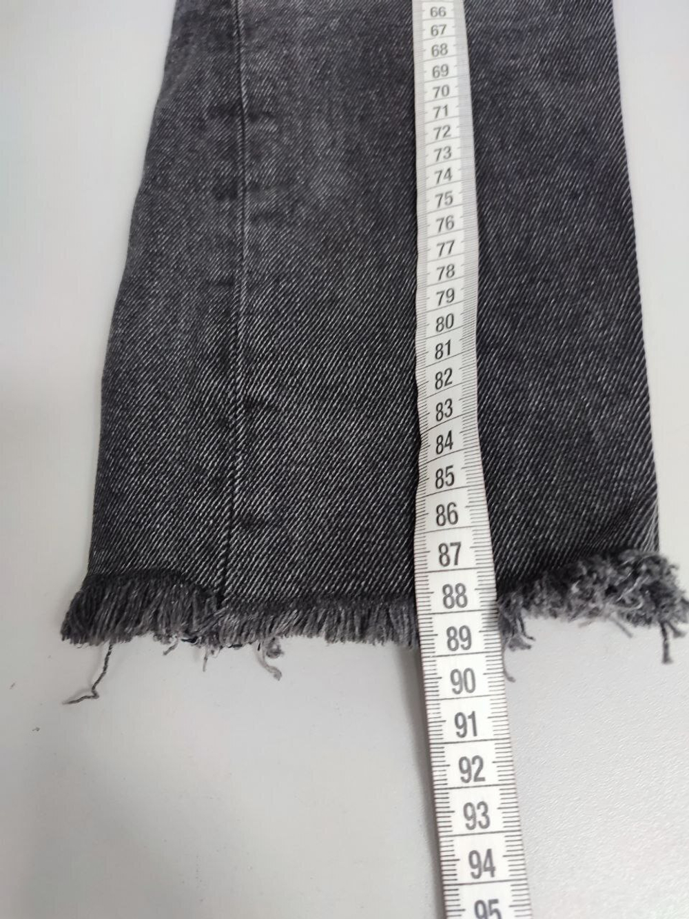 Джинсы прямые 44 размер