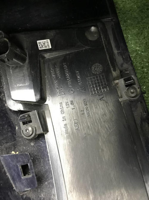Крышка зеркала левая Mercedes M GLE W166 (11-18)