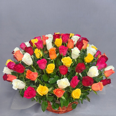 Корзина из 101 розы mix (Кения 40 см)
