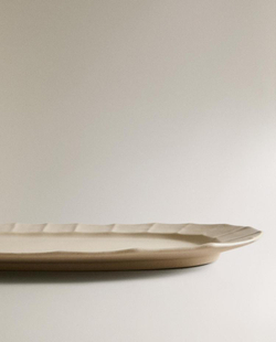 ZARA HOME ОВАЛЬНОЕ КЕРАМИЧЕСКОЕ БЛЮДО С РЕЛЬЕФНЫМ КРАЕМ, ПЕСОЧНЫЙ