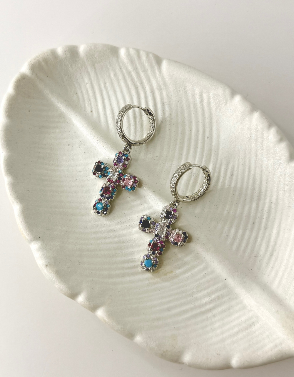 Серьги кресты