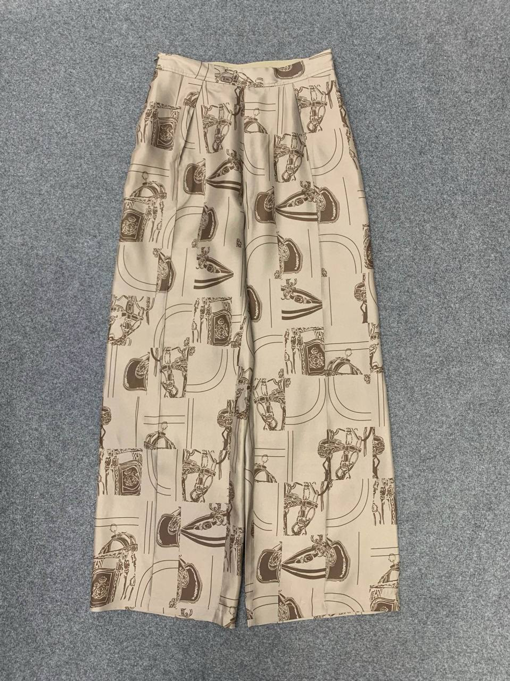 Костюм Hermes