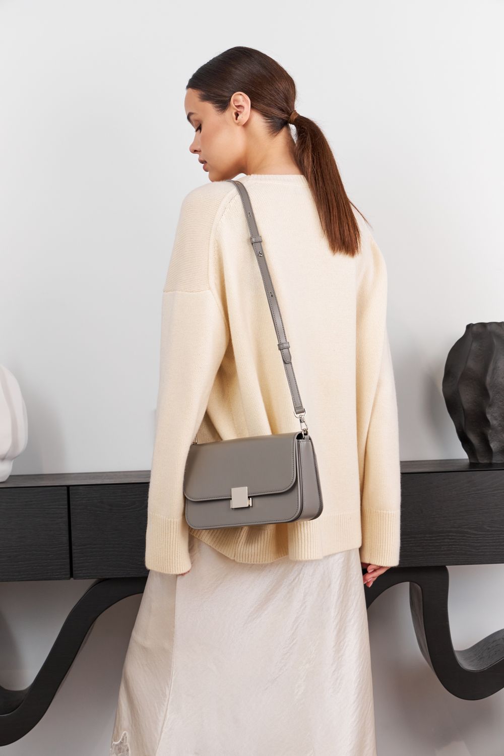 MUSTHAVE BAG GREY