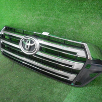 Решетка радиатора Toyota Land Cruiser 200 (2015-2021)