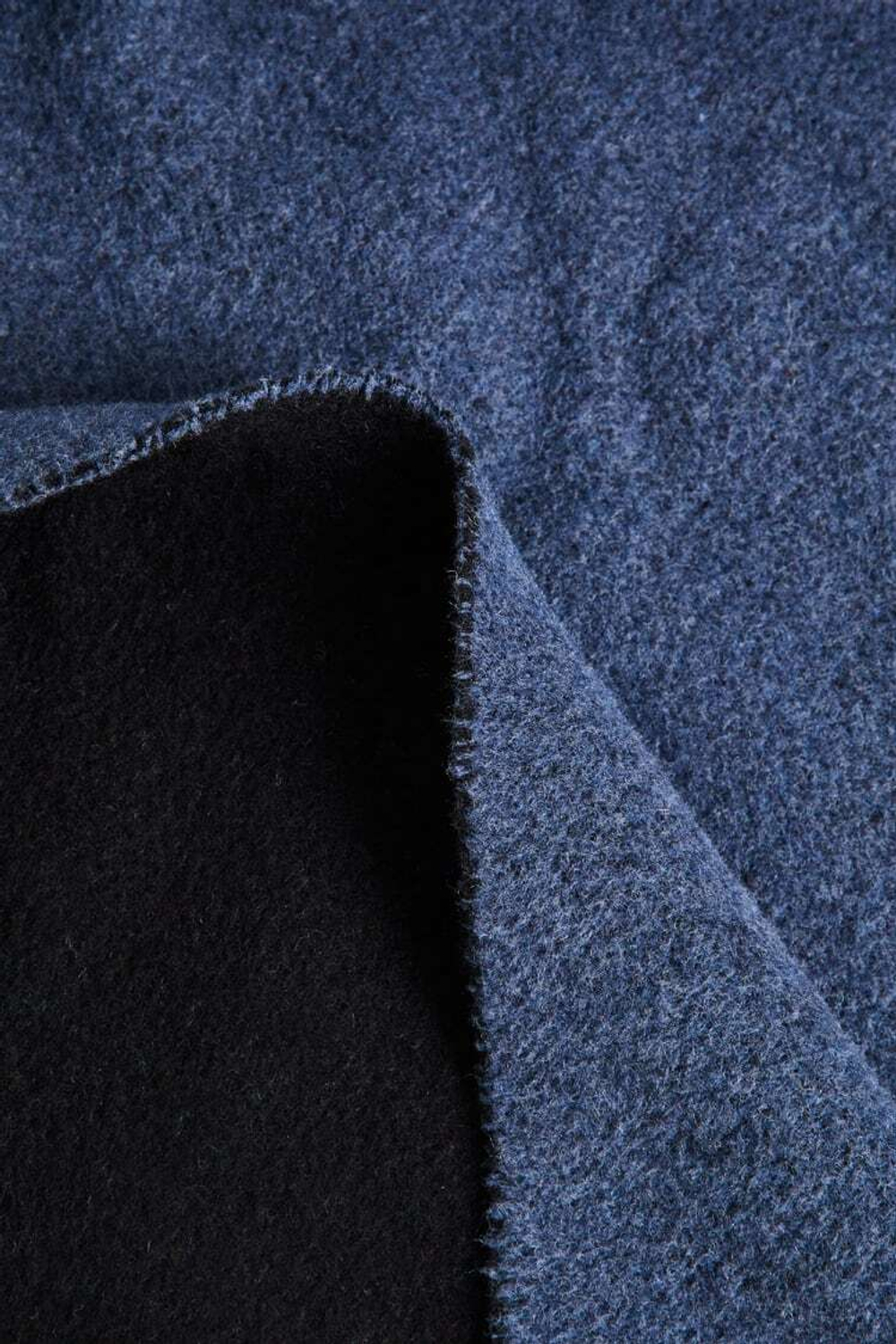 ZARA HOME ОДНОТОННЫЙ ПЛЕД С БАХРОМОЙ, СИНИЙ