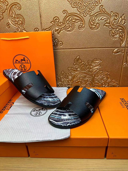Шлепки Hermes
