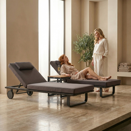 Шезлонг Ideal Patio КОСТА С на колесах, каркас карбон, матрас антрацит (с подушкой)