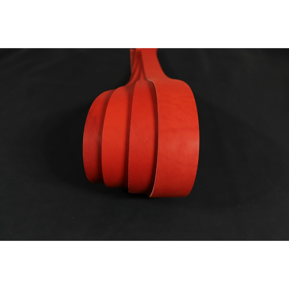 Ременная заготовка Красная гладкая