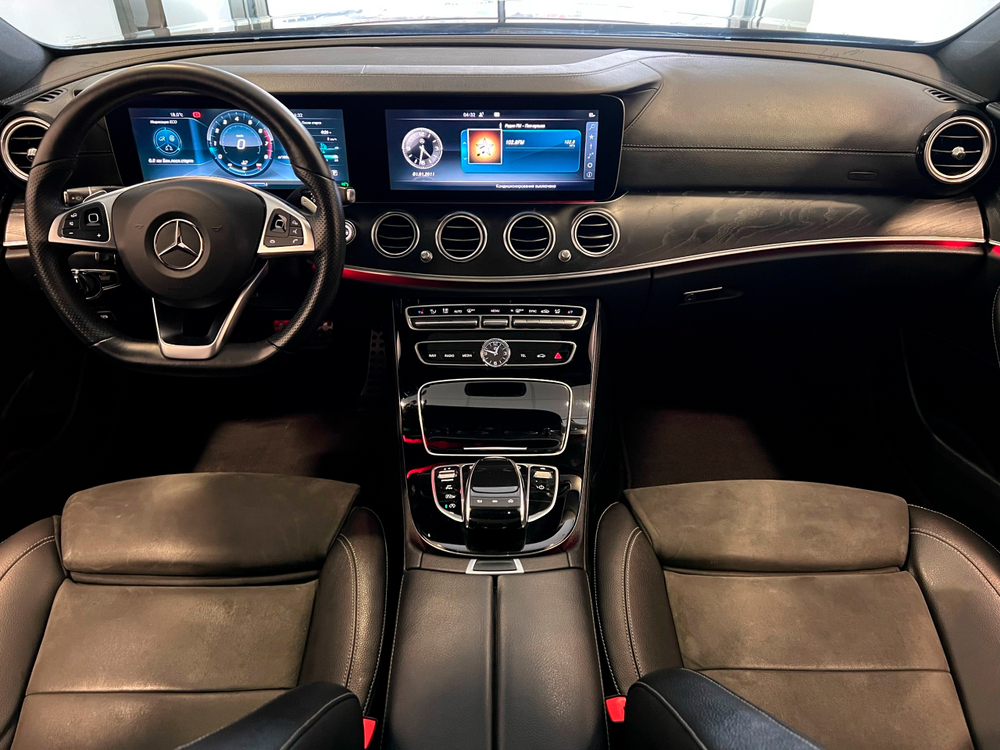 Mercedes-Benz E-Class, 2016 год