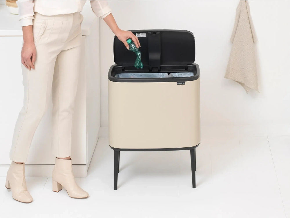 Brabantia Контейнер для мусора Bo Touch 11+23 л бежевый