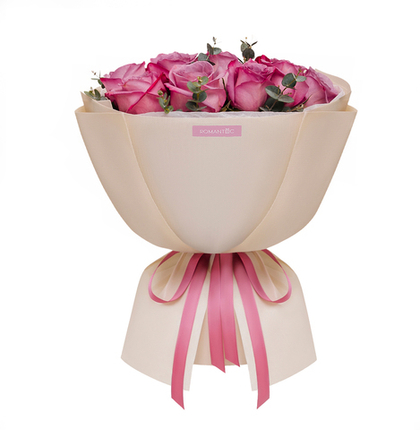 11 сиреневых роз