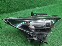 Битая Фара правая Mazda CX-5 2 (2017-2021) LED
