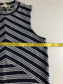 Платье Ostin модное, маркировка М, визуально на 46 размер