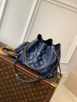 Louis Vuitton Bella