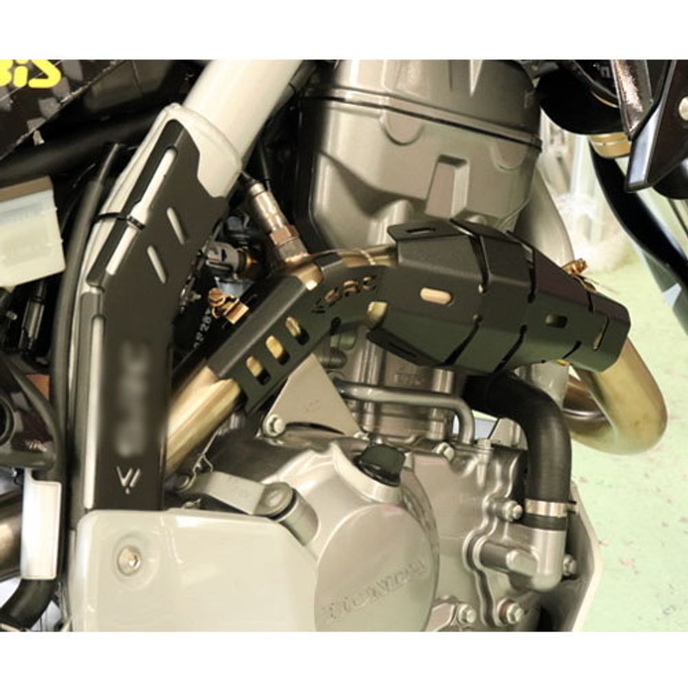 MANIFOLD GUARD for FMF Megabomb header