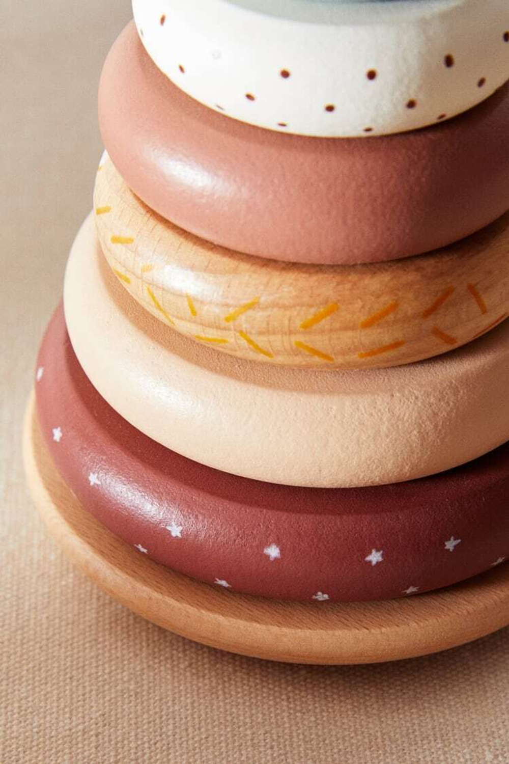 ZARA HOME ДЕРЕВЯННАЯ ИГРУШКА В ВИДЕ МЫШКИ, БЕЖЕВЫЙ