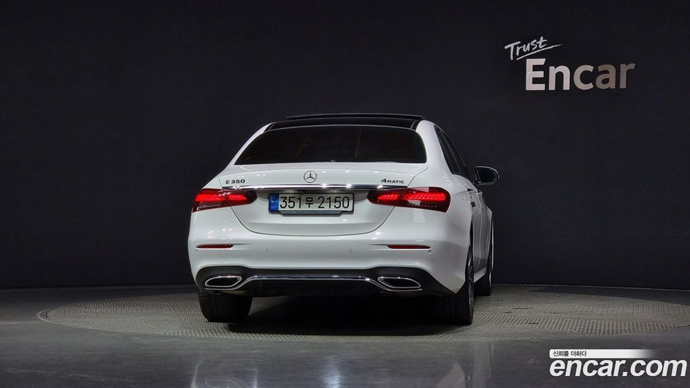 Mercedes-Benz E-Class W213 E350 4MATIC AMG Line Editions (12.2020)