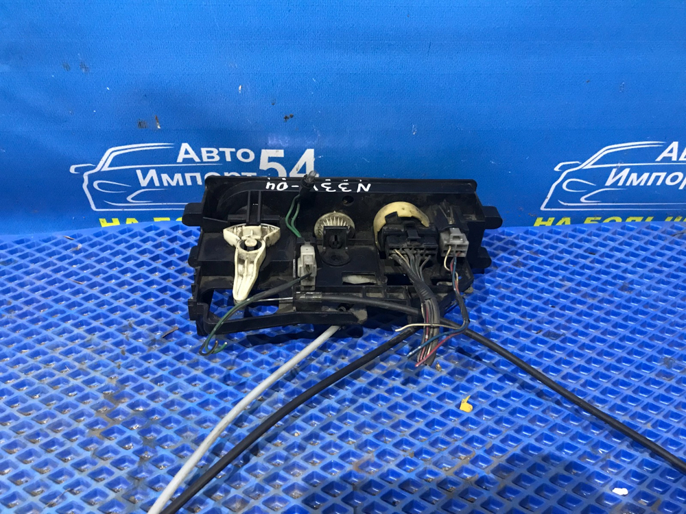 Блок управления климат-контролем MITSUBISHI CHARIOT 1994