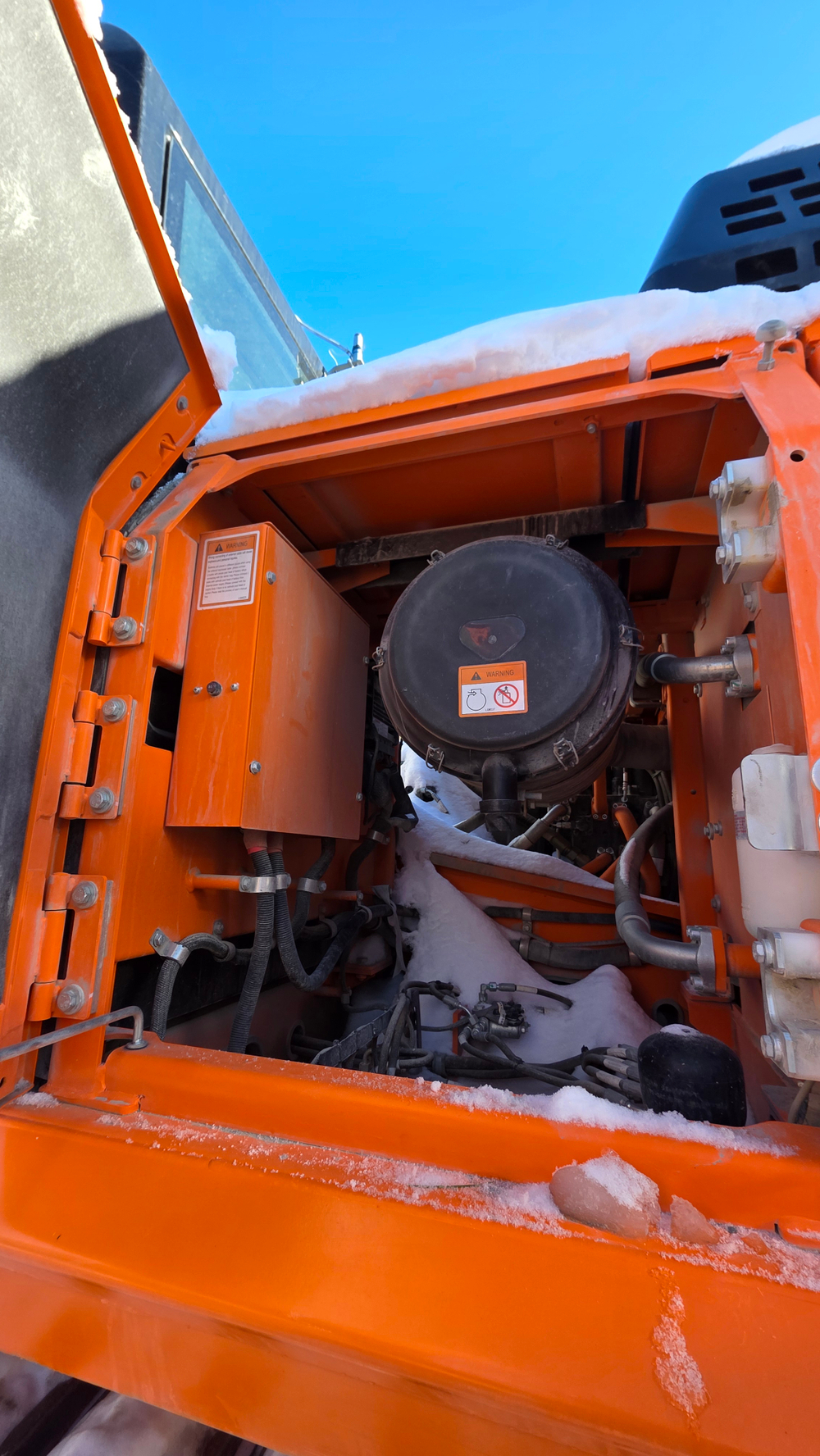 Lonking CDM6336 Экскаватор CDM6336 (Дизельный, 7,8 л, 288 л.с., МТ)