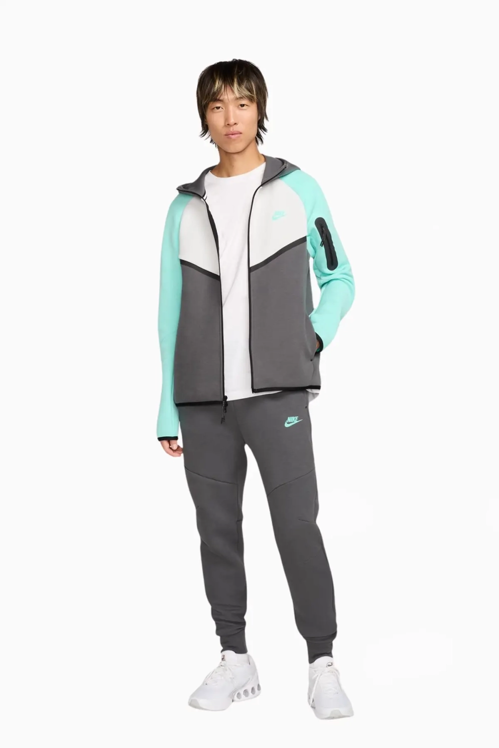 Кофта Nike Sportswear Tech Fleece Windrunner - многоцветный