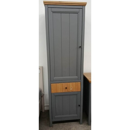 Шкаф для посуды «Сканди» 2 глухие двери и ящик серый 7046/антик