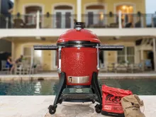 Керамический гриль Kamado Joe Big Joe III, 61 см (красный), с ножками и столиками