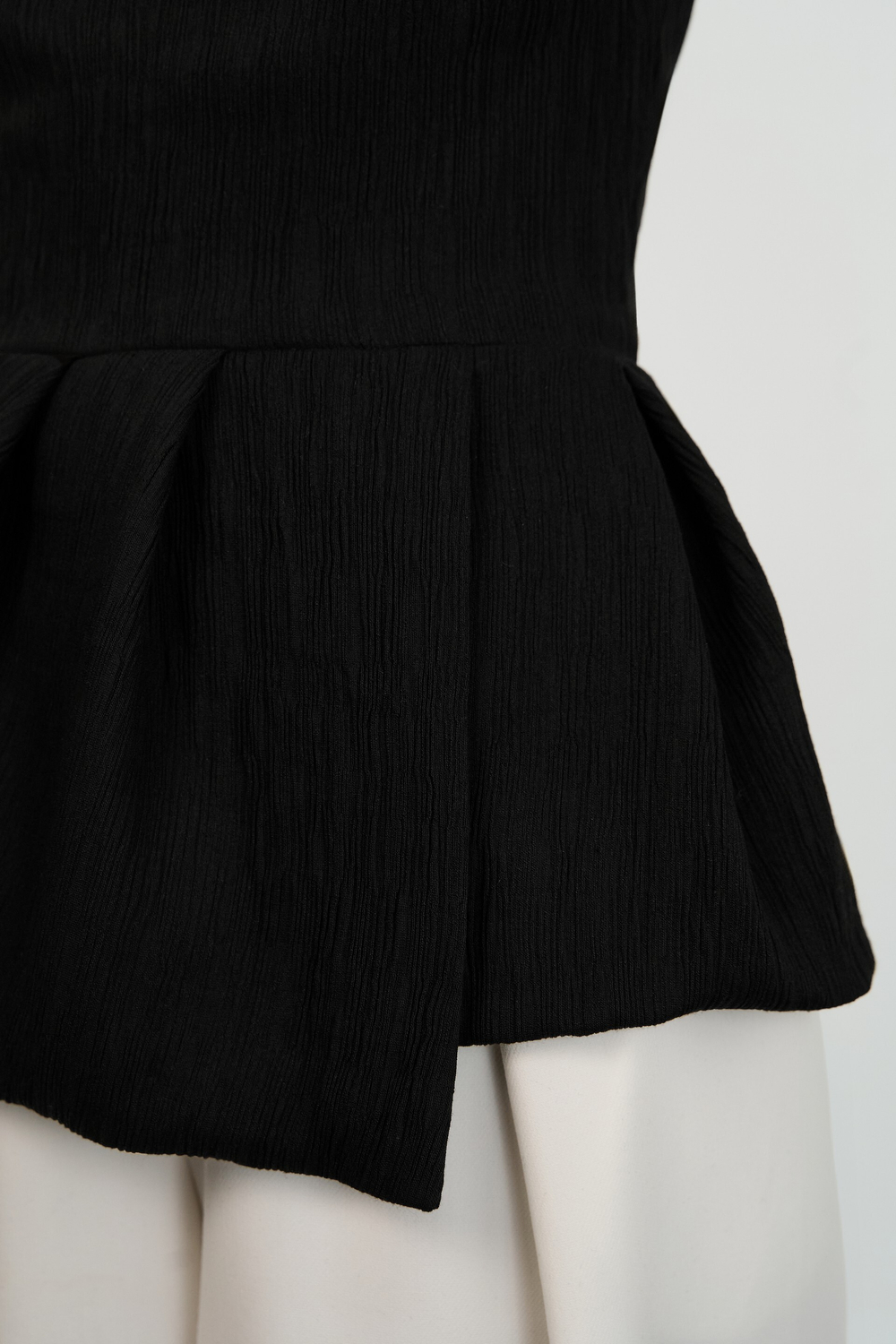 Топ с драпировкой