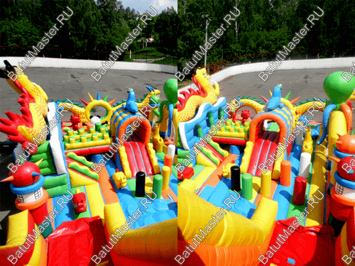 Коммерческий надувной батут "Осьминоги и драконы" 16*8*6 м