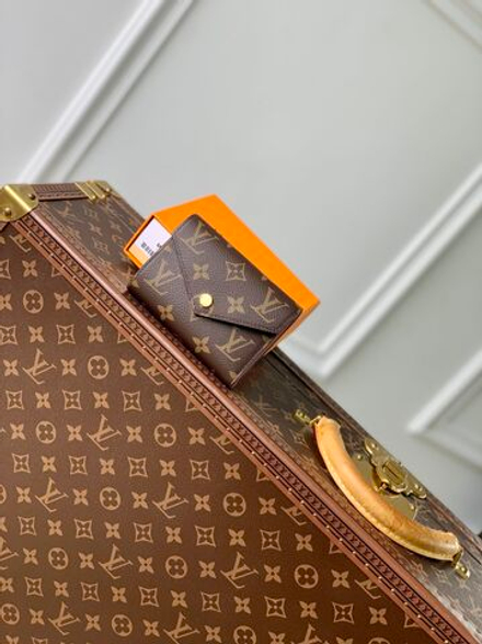 Louis Vuitton Victorine Wallet