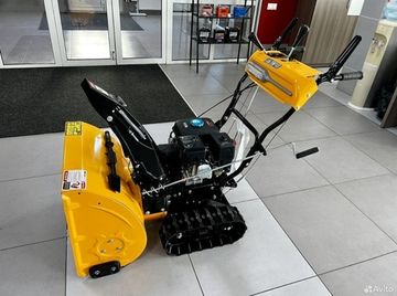 Бензиновый снегоуборщик "GARDEN PRO" KCDT24