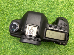 Canon EOS 5D Mark II 30.300 кадров