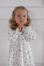 Платье из фланели для малышек «Сердечки», цвет белый