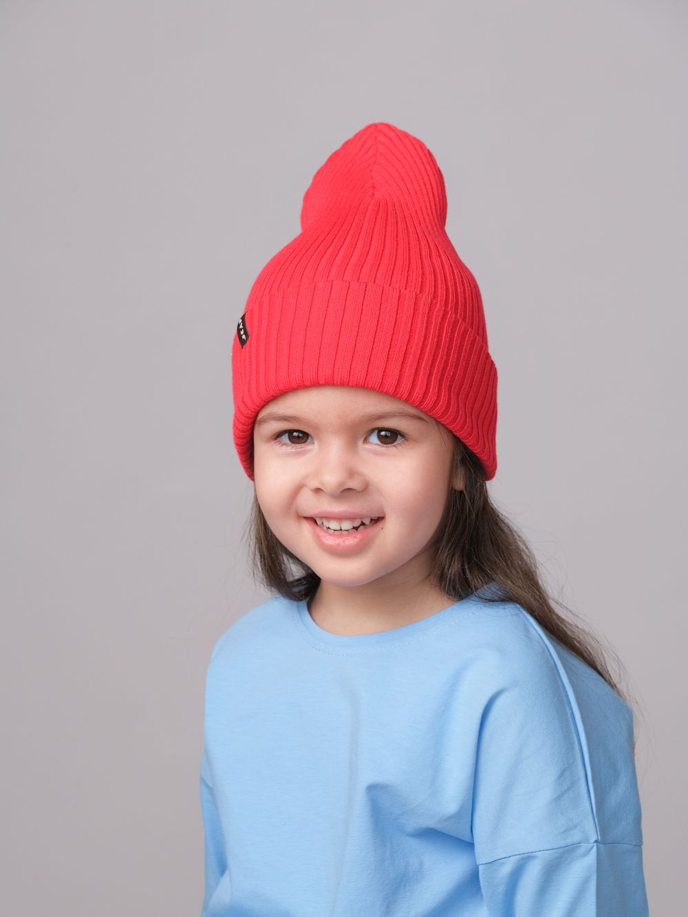 Шапка вязаная весенняя/осенняя МУЛА (Красный)