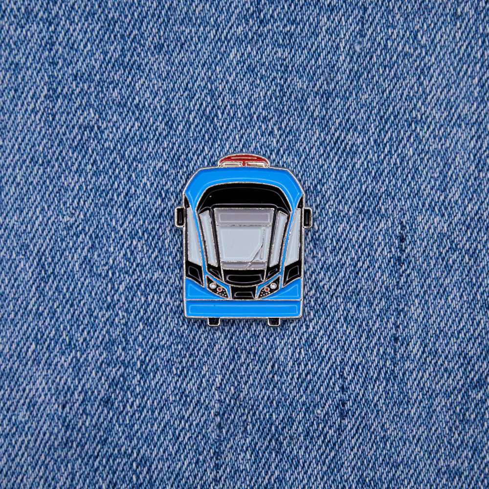 Значок трамвай Витязь-М 71-931 голубой