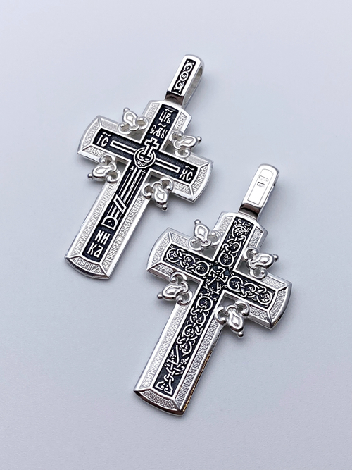 Крест из серебра