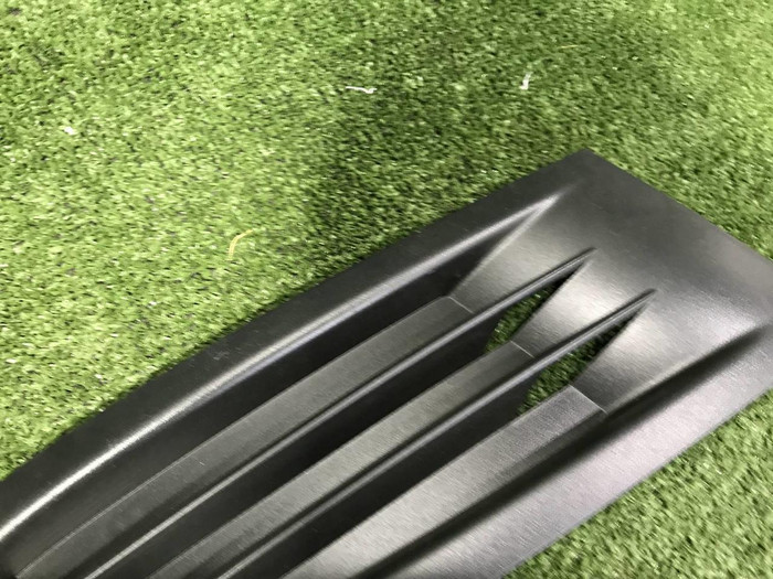 Заглушка ПТФ правая VW Golf 6 (2008-2012)