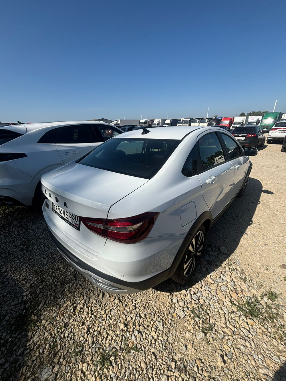 LADA VESTA Cross Enjoy 1.6 106hp 5MT