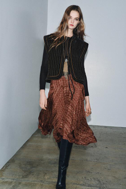 ZARA СТЕГАНЫЙ БАРХАТНЫЙ ЖИЛЕТ ZW COLLECTION LIMITED EDITION, ЧЕРНЫЙ