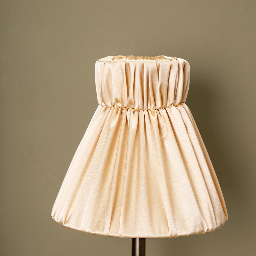 Настольная лампа Лето Weron Айвори с абажуром Адель Айвори