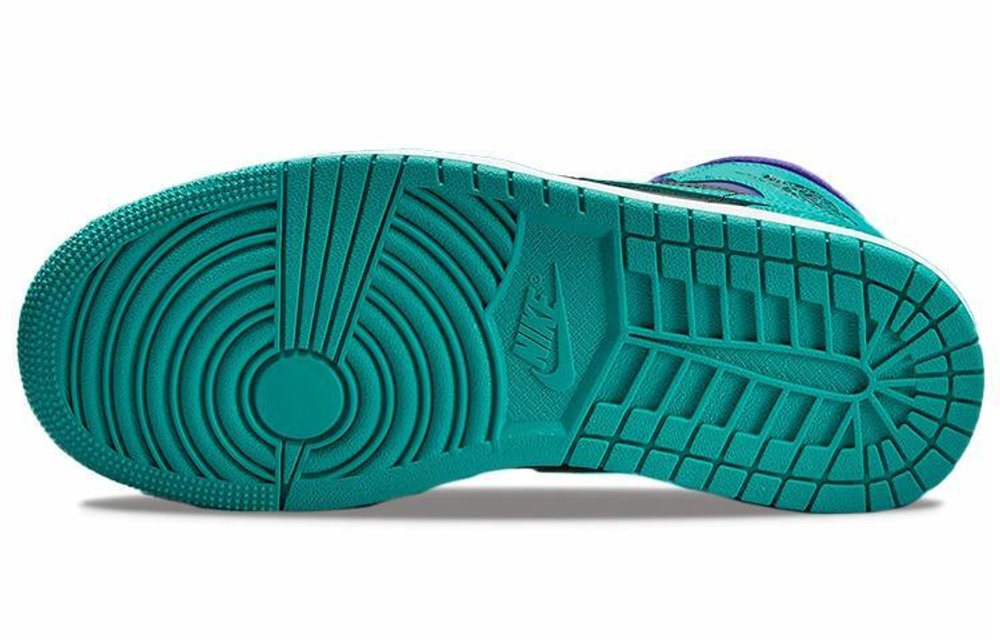 Кроссовки Jordan Air Jordan 1 Mid Black Grape (Женская размерная сетка)