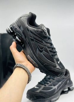 Мужские кроссовки Nike Supreme