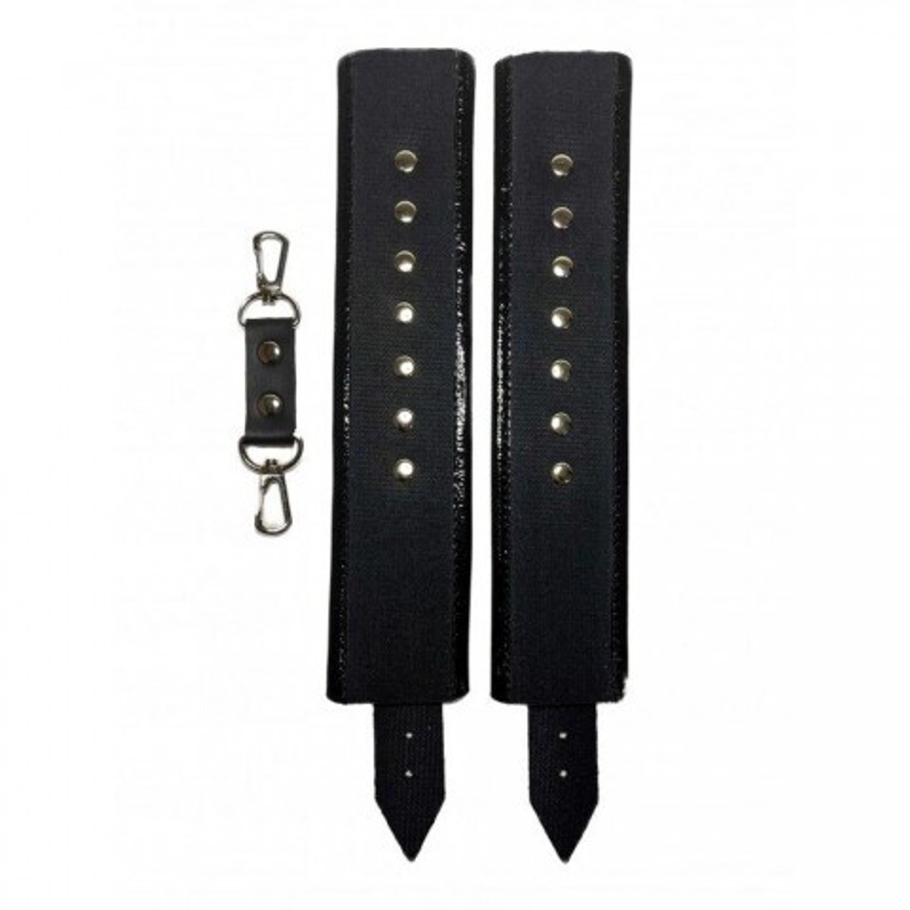 Наручники из эко-кожи черные