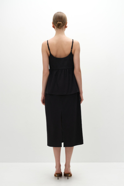 Топ с баской из фактурного хлопка