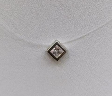 Колье из серебра с фианитами