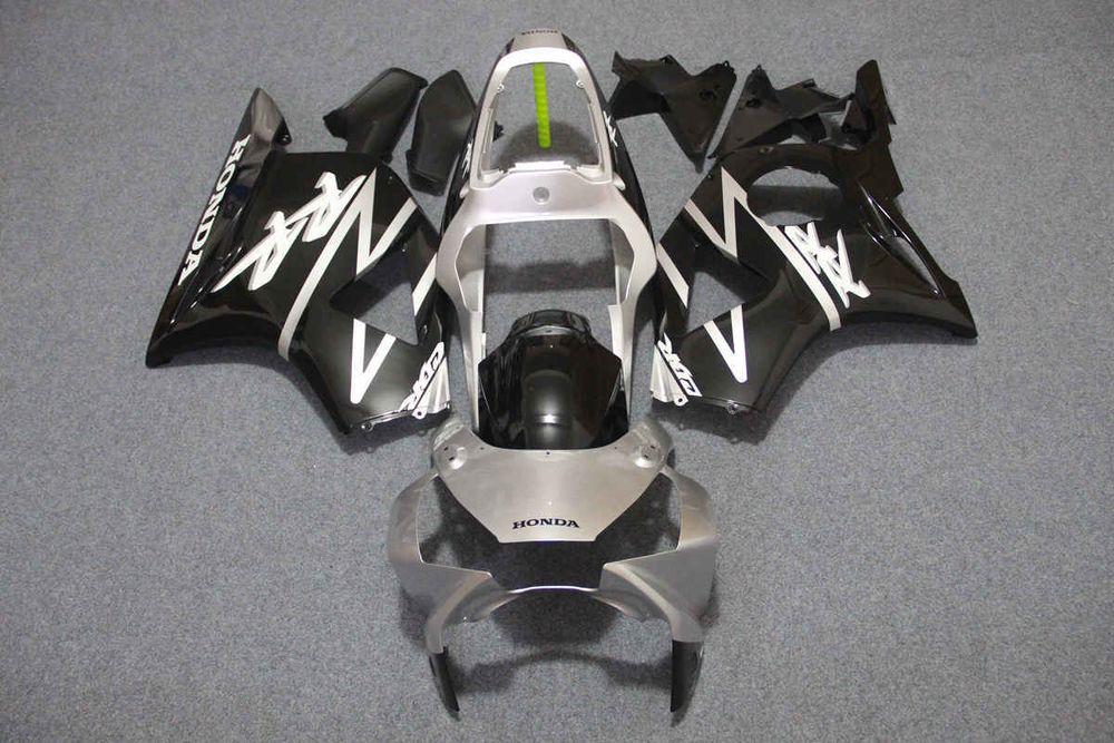 Комплект пластика для мотоцикла Honda CBR954RR 02-03 Черно-Серебристый Заводской