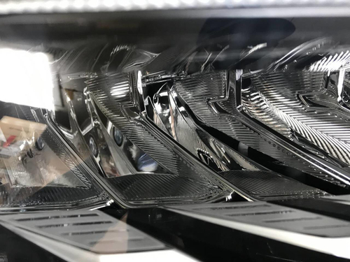 Битая Фара правая Geely Coolray (2023-н.в.) LED